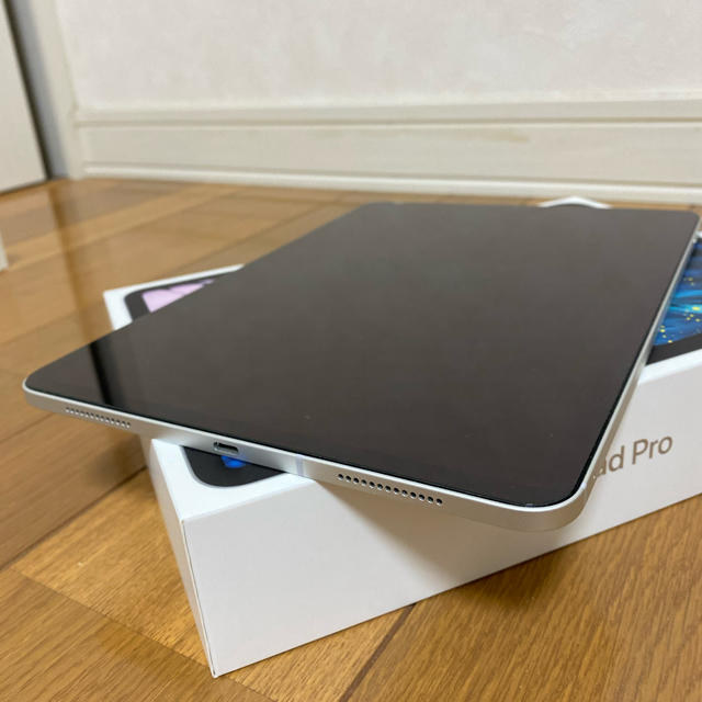 iPad(アイパッド)のiPad Pro 11 Cellular 256GB simフリー フルセット スマホ/家電/カメラのPC/タブレット(タブレット)の商品写真