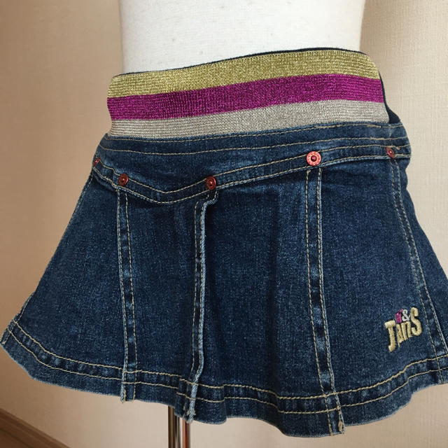 RONI(ロニィ)のデニム　スカパン   キッズ/ベビー/マタニティのキッズ服女の子用(90cm~)(スカート)の商品写真