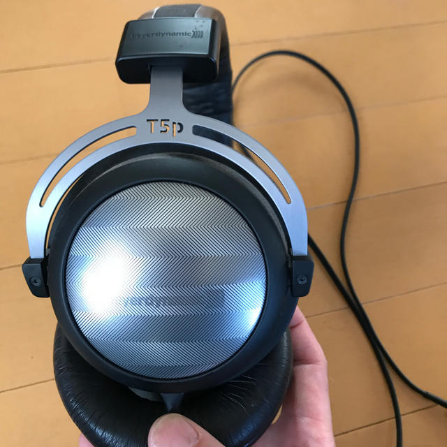 beyerdynamic T5p ジャンク品 スマホ/家電/カメラのオーディオ機器(ヘッドフォン/イヤフォン)の商品写真