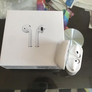 アップル(Apple)のAir Pods(ヘッドフォン/イヤフォン)