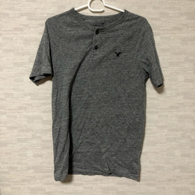 American Eagle(アメリカンイーグル)のアメリカンイーグル　ヘンリーネックシャツ メンズのトップス(Tシャツ/カットソー(半袖/袖なし))の商品写真