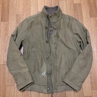 アバクロンビーアンドフィッチ(Abercrombie&Fitch)のアバクロンビー&フィンチ　ジャケット　カーキ　Lサイズ(ミリタリージャケット)