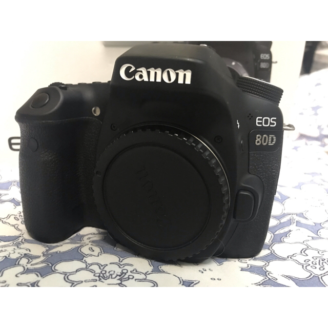 CANON EOS 80D ボディ美品スマホ/家電/カメラ