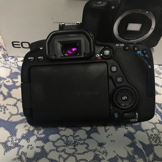 CANON EOS 80D ボディ美品