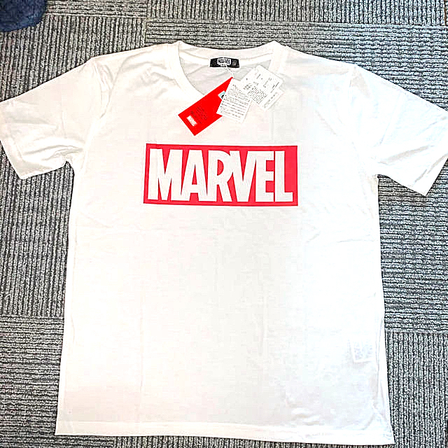 MARVEL(マーベル)のMARVEL 新品　Tシャツ　送料無料❣️ レディースのトップス(Tシャツ(半袖/袖なし))の商品写真