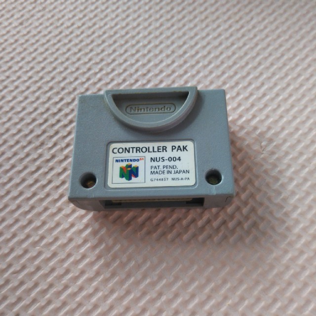 NINTENDO 64(ニンテンドウ64)のNintendo64　コントローラパック エンタメ/ホビーのゲームソフト/ゲーム機本体(家庭用ゲーム機本体)の商品写真