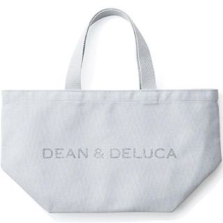 ディーンアンドデルーカ(DEAN & DELUCA)のDEAN & DELUCA　チャリティートート2019　スノーブルーSサイズ(トートバッグ)