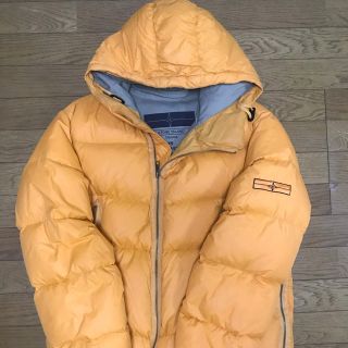 STONE ISLAND(ダウンジャケット ・ ホワイト/白色系)のフリマ STONE ISLAND(ダウンジャケット ・ ホワイト/白色系)のフリマ