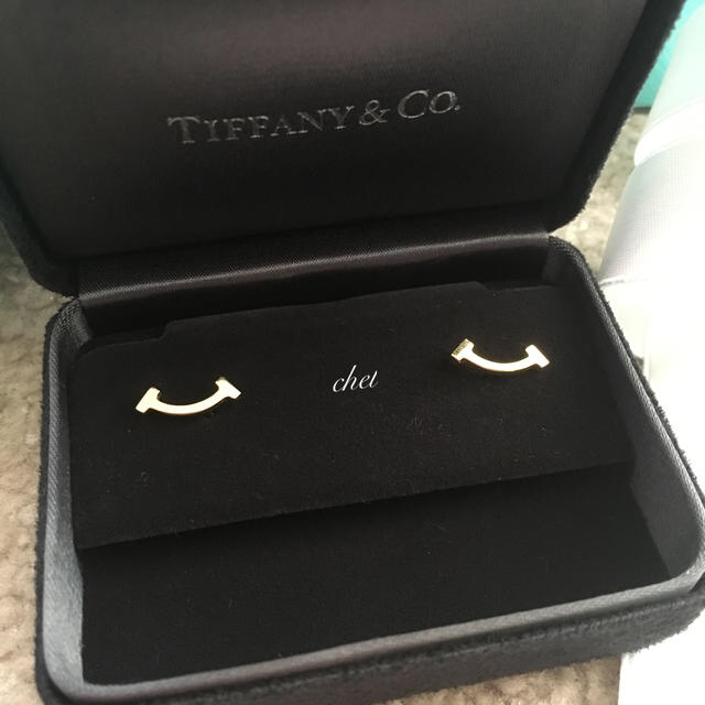 Tiffany & Co.(ティファニー)のTIFFANY & Co. ティファニー スマイル ピアス ゴールド レディースのアクセサリー(ピアス)の商品写真