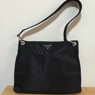 プラダ(PRADA)のプラダ ナイロンショルダーバッグ(ショルダーバッグ)