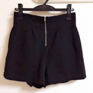 アンデミュウ(Andemiu)のAndemiu ハイウェストZIPショートパンツ(ショートパンツ)