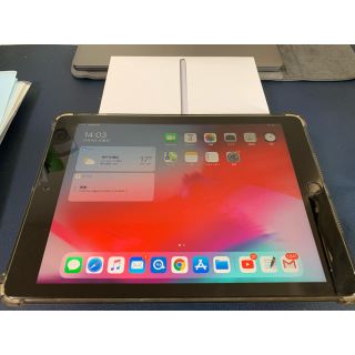 アイパッド(iPad)の【新品同様】ipad 6th generation 32g wifiモデル(タブレット)