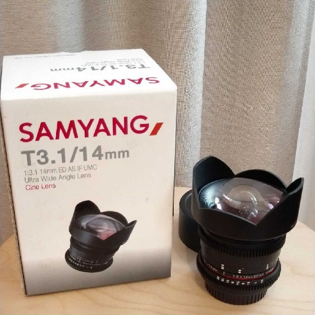 レンズ(単焦点)SAMYANG T3.1 14mm シネレンズ　EFマウント