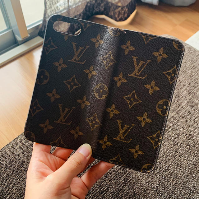 LOUIS VUITTON - 正規品ルイヴィトン iPhoneケースの通販