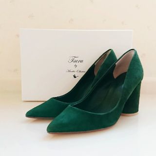 ツルバイマリコオイカワ(TSURU by Mariko Oikawa)のTSURU by Mariko Oikawa 
GREEN PUMPS(ハイヒール/パンプス)