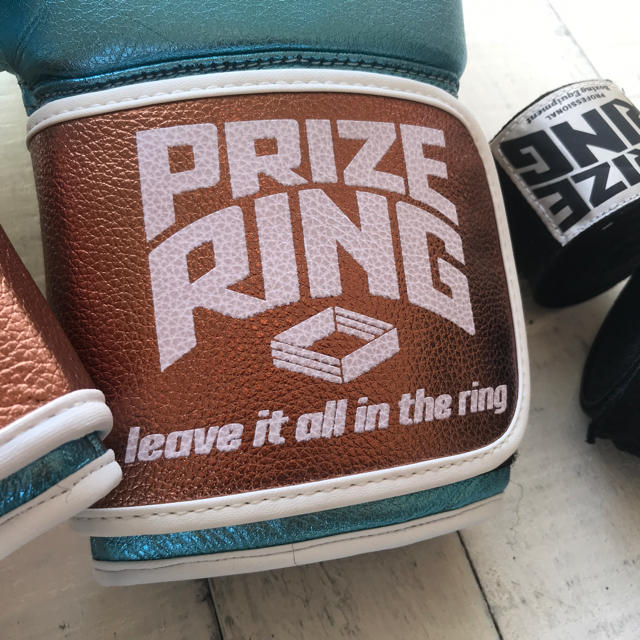 PRIZE RING/プライズリング】ボクシンググローブ 本革製 12オンス PRIZE RING/プライズリング】ボクシンググローブ 本革製 12オンス