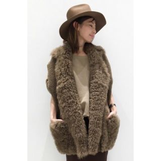 アパルトモンドゥーズィエムクラス(L'Appartement DEUXIEME CLASSE)の【BLANCHA/ブランカ】MOUTON VEST(毛皮/ファーコート)