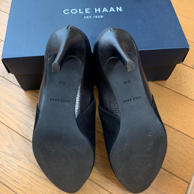 Cole Haan(コールハーン)のＣＯLE ＨＡAＮ  ブーティ　美品 レディースの靴/シューズ(ブーティ)の商品写真