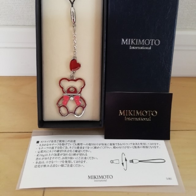 MIKIMOTO(ミキモト)のMIKIMOTO ストラップ スマホ/家電/カメラのスマホアクセサリー(ストラップ/イヤホンジャック)の商品写真