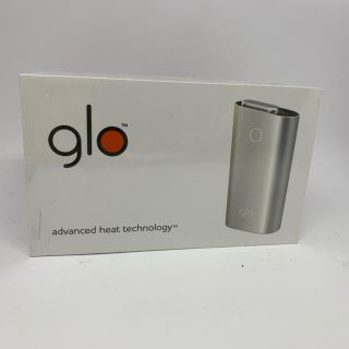 グロー(glo)の未使用　電子タバコ　glo シルバー(タバコグッズ)