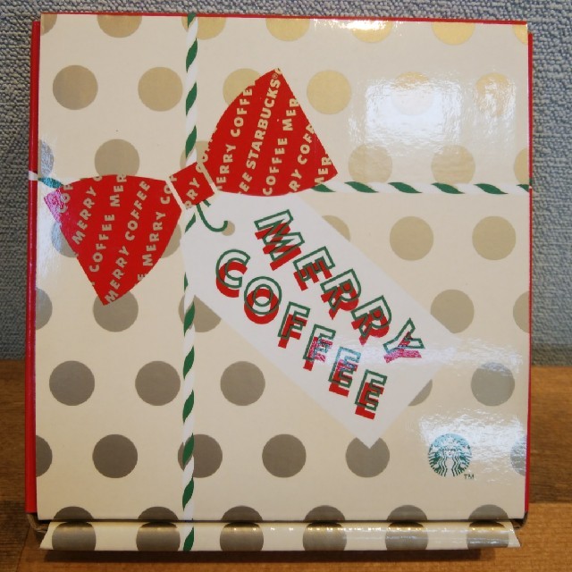 Starbucks Coffee(スターバックスコーヒー)のスタバ　小皿　ドット　豆皿 エンタメ/ホビーのコレクション(ノベルティグッズ)の商品写真