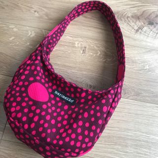 マリメッコ(marimekko)の専用(｡•̀ᴗ-)✧マリメッコ　ハンドバッグ(ハンドバッグ)