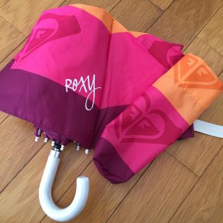 ロキシー(Roxy)のROXY 折りたたみ 傘 未使用 ピンク×パープル×オレンジ×白 ハワイ購入(傘)