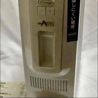 DeLonghi - デロンギ オイルヒーター DDQ0915-WHの通販｜ラクマ