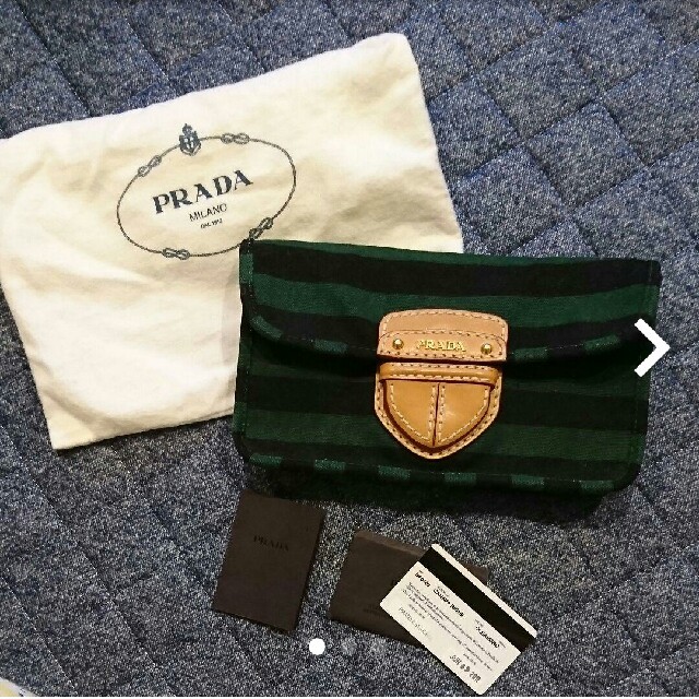 クラッチバッグPRADA クラッチ