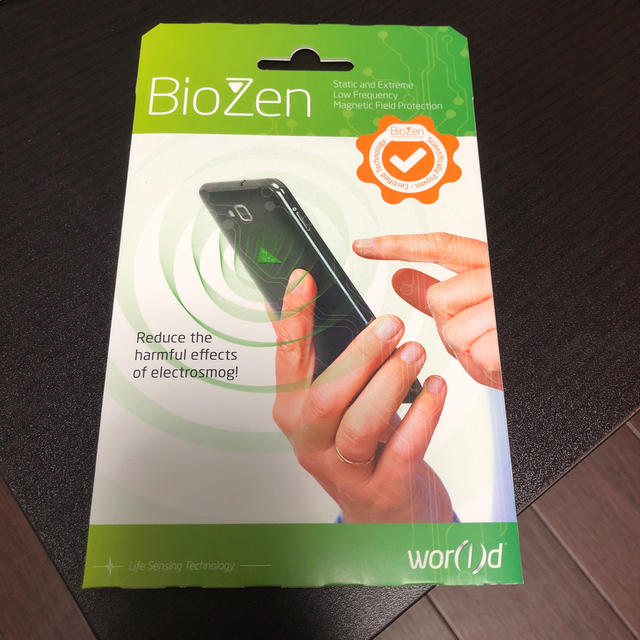 値下げ☆電磁波カットシール  BioZen スマホ/家電/カメラのスマホアクセサリー(その他)の商品写真