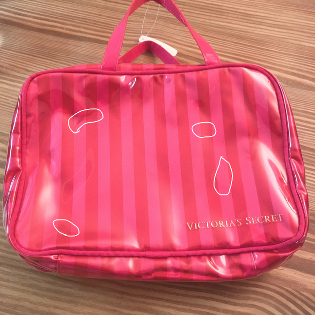 Victoria's Secret(ヴィクトリアズシークレット)の【新品】ヴィクトリアシークレット  旅行 バッグ トラベルポーチ  レディースのバッグ(トートバッグ)の商品写真