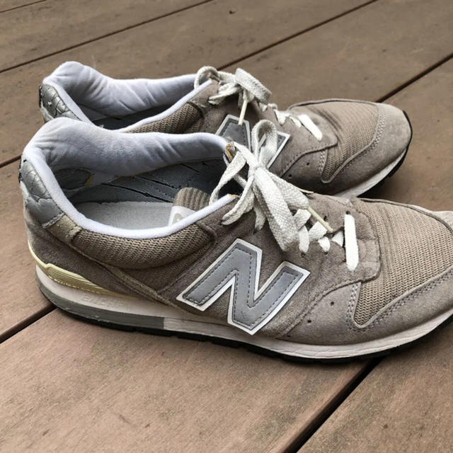 New Balance(ニューバランス)のニューバランス996 28.5㎝ グレー メンズの靴/シューズ(スニーカー)の商品写真