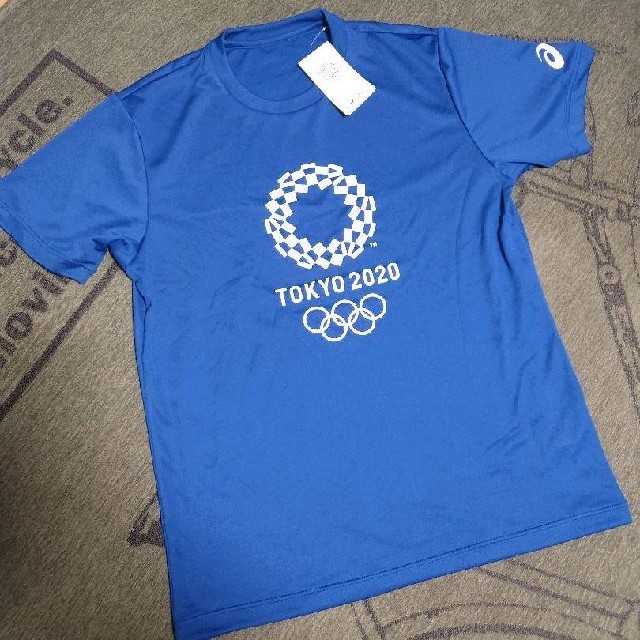 asics(アシックス)の東京2020オリンピック Tシャツ 2XL (ネイビー) スポーツ/アウトドアのスポーツ/アウトドア その他(その他)の商品写真