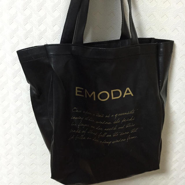 EMODA(エモダ)のすず様専用 レディースのバッグ(トートバッグ)の商品写真