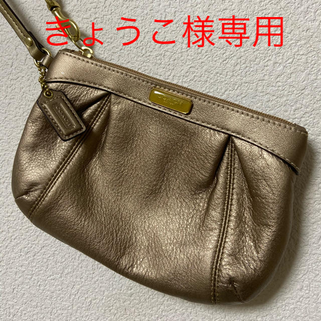 COACH(コーチ)の【中古】コーチ COACH ミニバッグ レディースのファッション小物(ポーチ)の商品写真