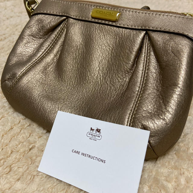 COACH(コーチ)の【中古】コーチ COACH ミニバッグ レディースのファッション小物(ポーチ)の商品写真