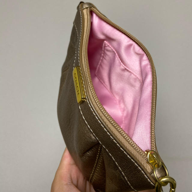 COACH(コーチ)の【中古】コーチ COACH ミニバッグ レディースのファッション小物(ポーチ)の商品写真