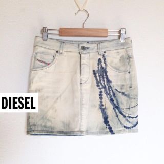 ディーゼル(DIESEL)のイタリア製◆個性的なデニムミニスカート(ミニスカート)