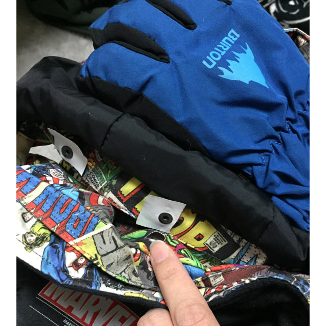 BURTON(バートン)のえなま様専用　BURTON  キッズ♡スノーウエアー 4T スポーツ/アウトドアのスノーボード(ウエア/装備)の商品写真