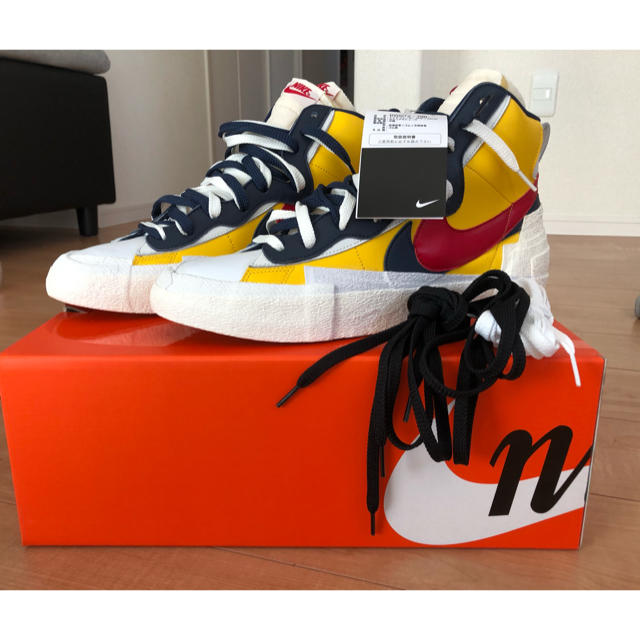 NIKE SACAI Blazer Mid イエロー靴/シューズ