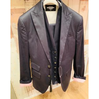 ディースクエアード(DSQUARED2)の定価25万❗️新品未使用❗️ディースクエアード スーツ(セットアップ)