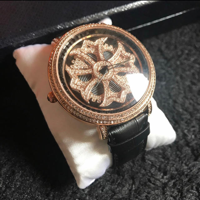 DURAS(デュラス)のRione DURAS キラキラストーンウォッチ 腕時計 ぐるぐる時計 レディースのファッション小物(腕時計)の商品写真