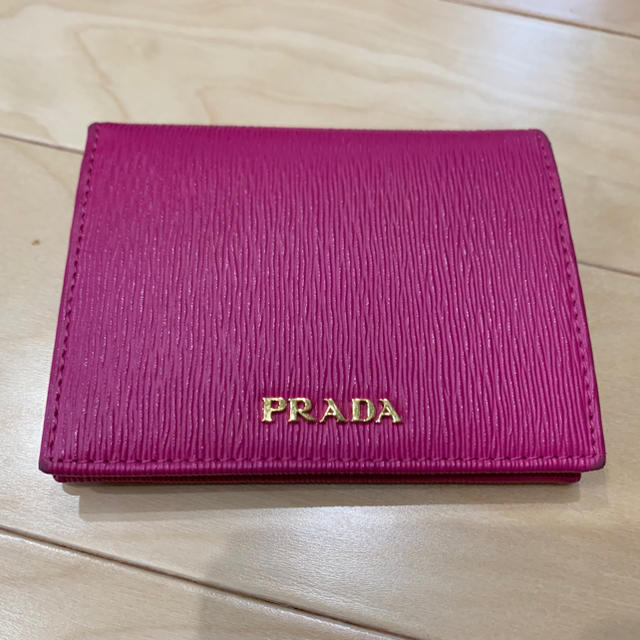 PRADA(プラダ)のプラダ 二つ折り財布 マルチカラー レディースのファッション小物(財布)の商品写真