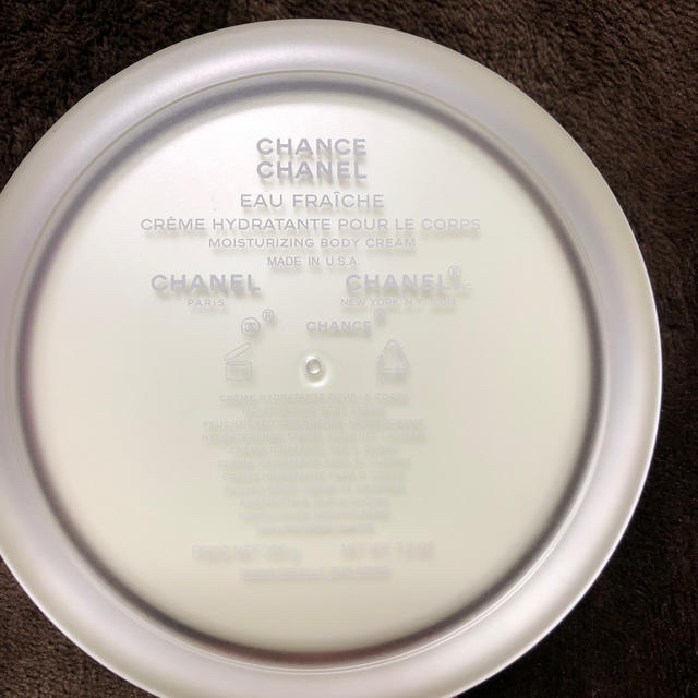 CHANEL(シャネル)のCHANEL MOISTURIZING BODY CREAM コスメ/美容のボディケア(ボディクリーム)の商品写真