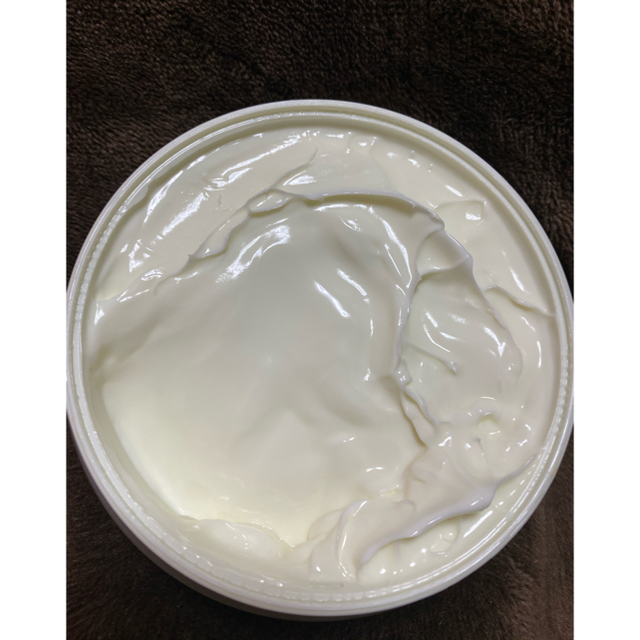 CHANEL(シャネル)のCHANEL MOISTURIZING BODY CREAM コスメ/美容のボディケア(ボディクリーム)の商品写真