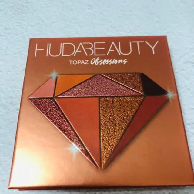 Sephora(セフォラ)のHuda Beautyアイシャドウ9色★新品未使用 コスメ/美容のベースメイク/化粧品(アイシャドウ)の商品写真