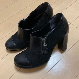 ダイアナ(DIANA)のDIANA ダイアナ　ブラック　22.0 ショートブーツ(ブーティ)