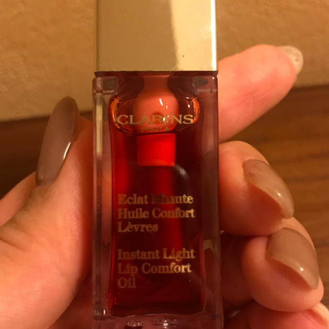 CLARINS(クラランス)のクラランス リップオイル コスメ/美容のスキンケア/基礎化粧品(リップケア/リップクリーム)の商品写真