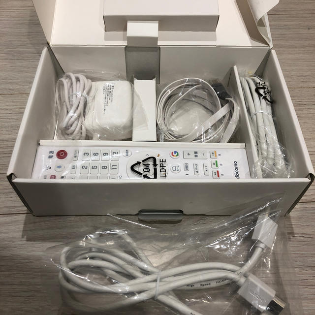 NTTdocomo(エヌティティドコモ)のいずみ様用❗️  ドコモテレビターミナル　TT01 スマホ/家電/カメラのテレビ/映像機器(その他)の商品写真