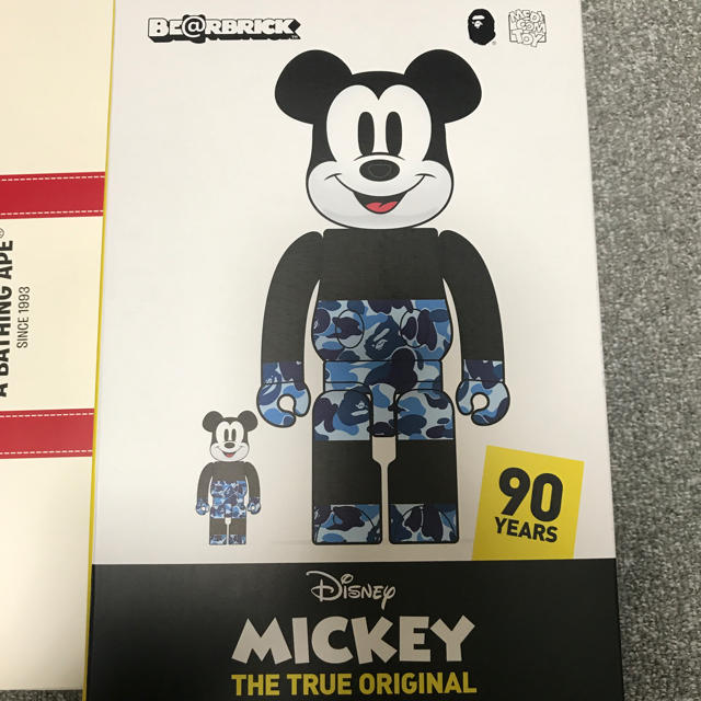 BE@RBRICK BAPE MICKEY MOUSE 100% & 400% BE@RBRICK BAPE MICKEY MOUSE 100% & 400%